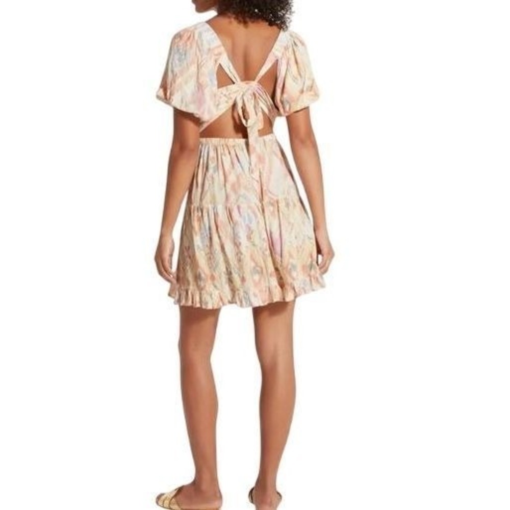 WISHLIST APPAREL Floral Open Back Tiered Mini Dress Multicolor Women Large NWOT - Picture 3 of 8
